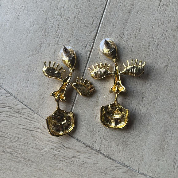 Eye See Love Earing Set - Picture 9 of 17